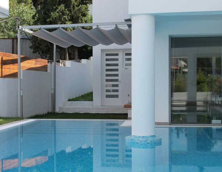 LeafShades smooth sliding operation and motorisation